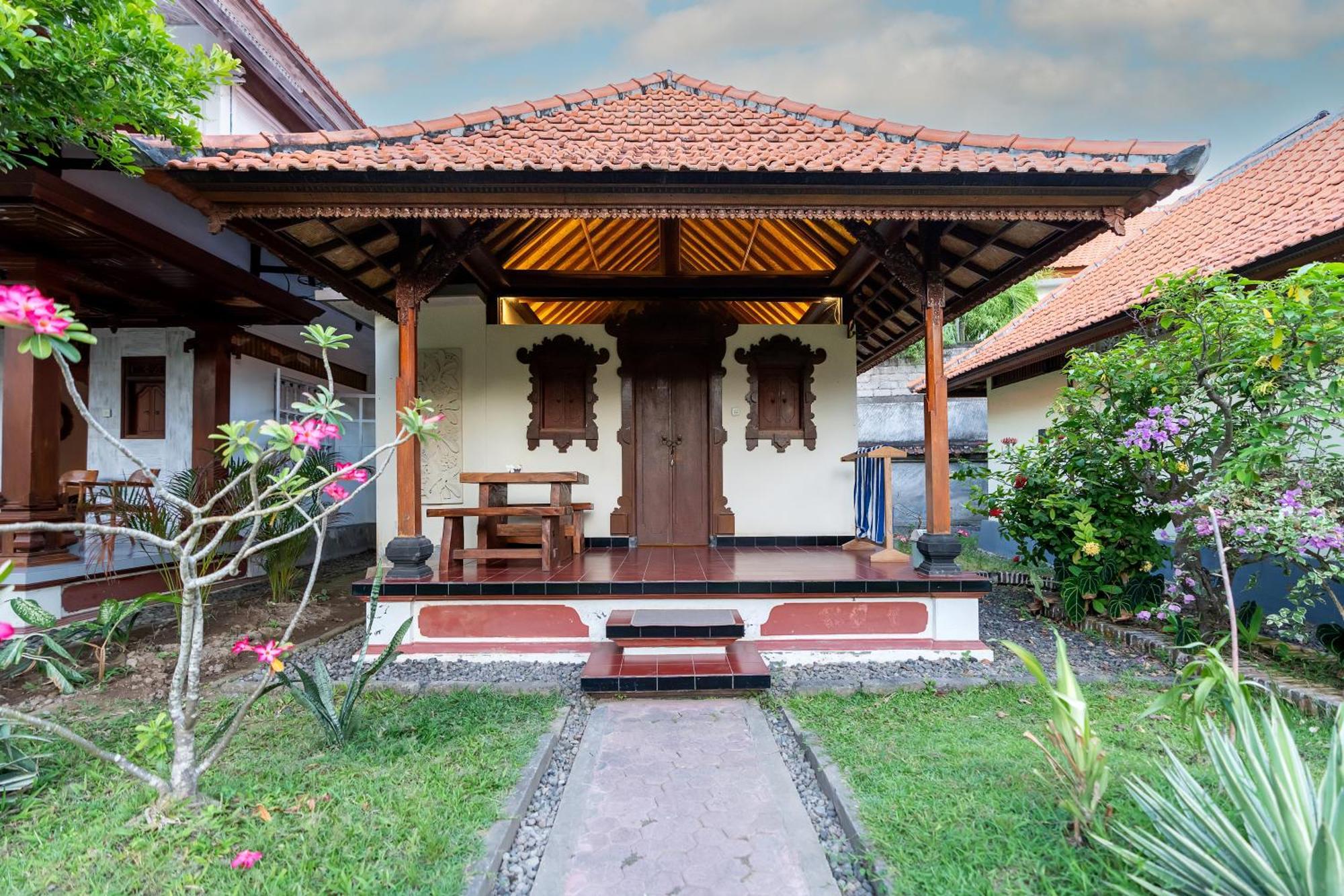 Ganesh Beach Hotel Candidasa Dış mekan fotoğraf