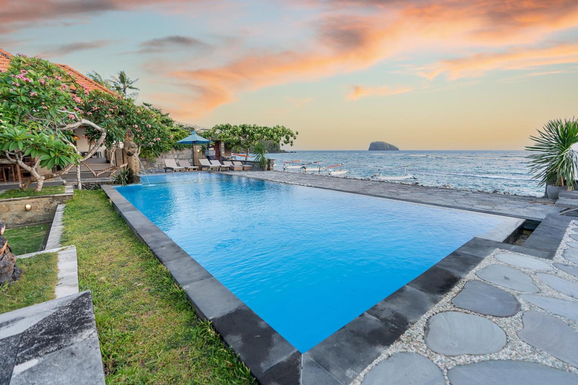 Ganesh Beach Hotel Candidasa Dış mekan fotoğraf